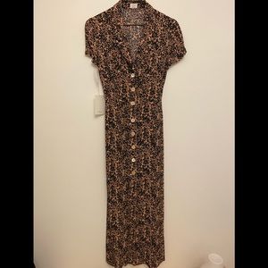 BNWT Wilfred long shirt dress with belt:) size XS